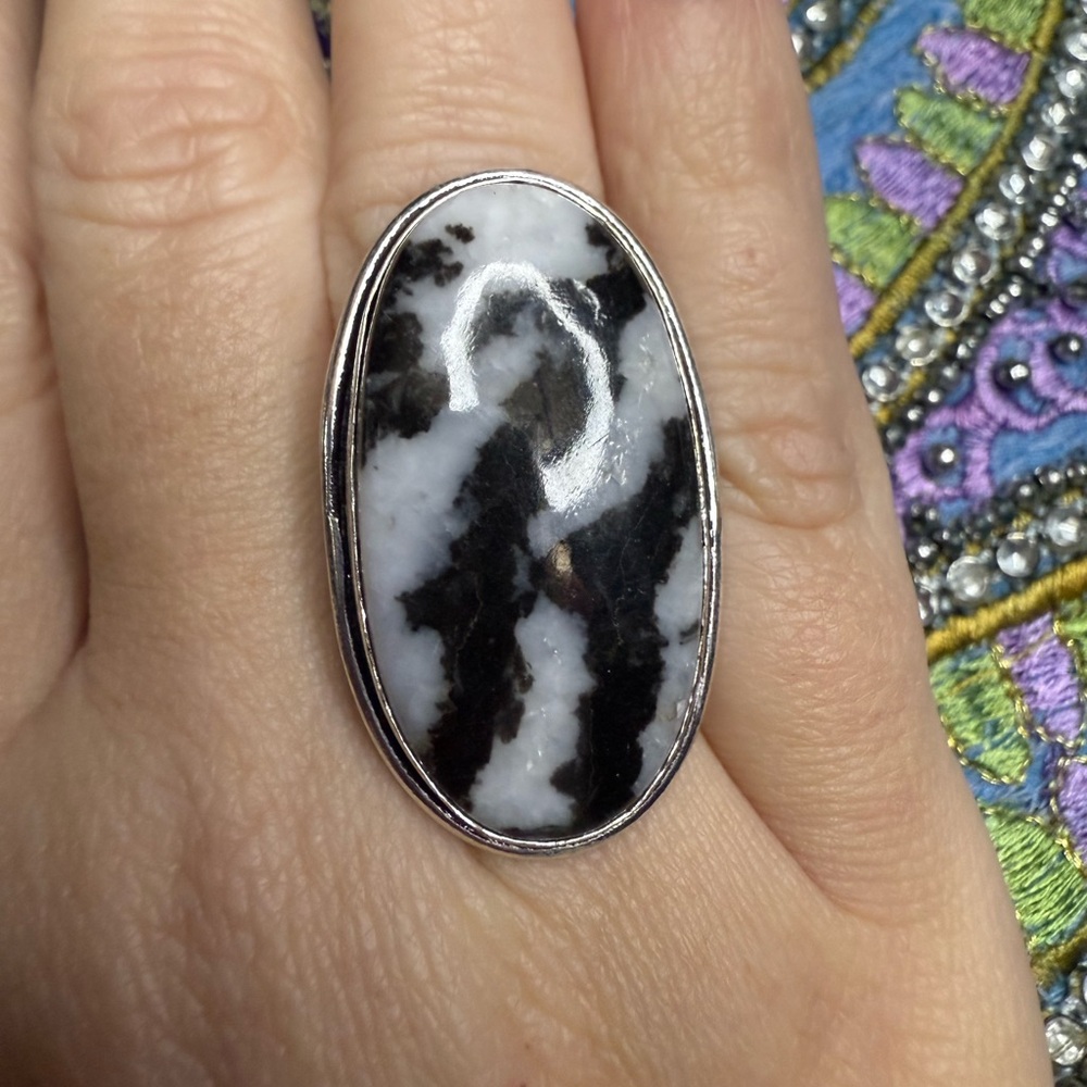 White Buffalo turquoise ring 8.5